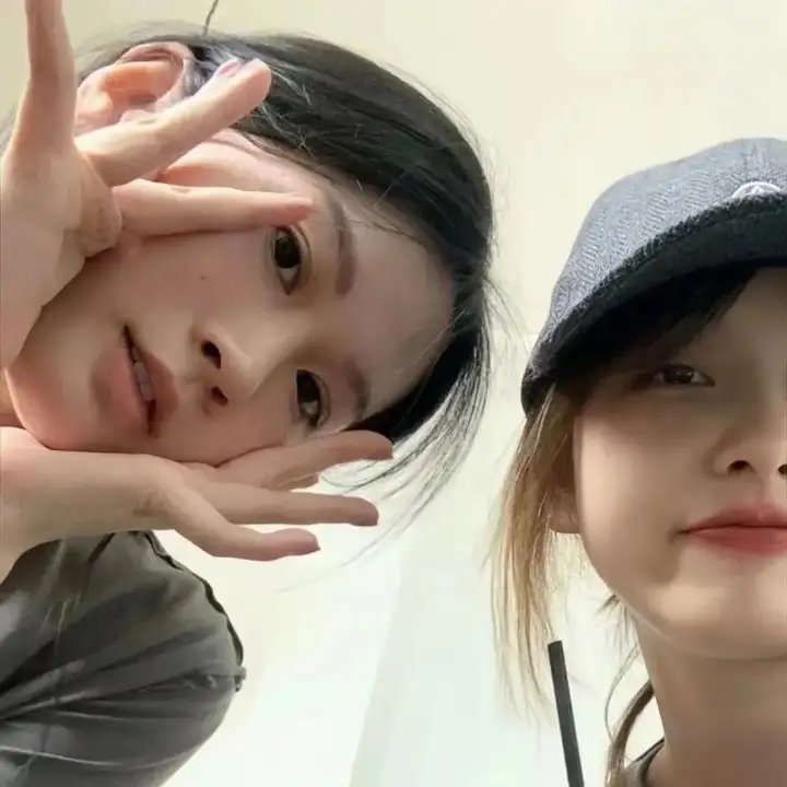 玻璃牢房